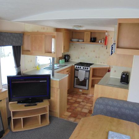 Golden Sands: Mirage Iiii:- 6 Berth, Access To The Beach Apartment Ingoldmells Exterior photo